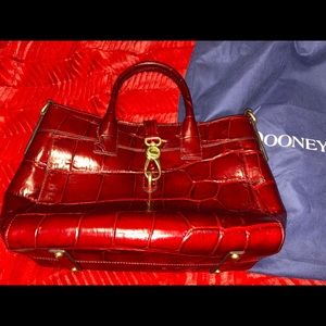 Dooney & Bourke Purse